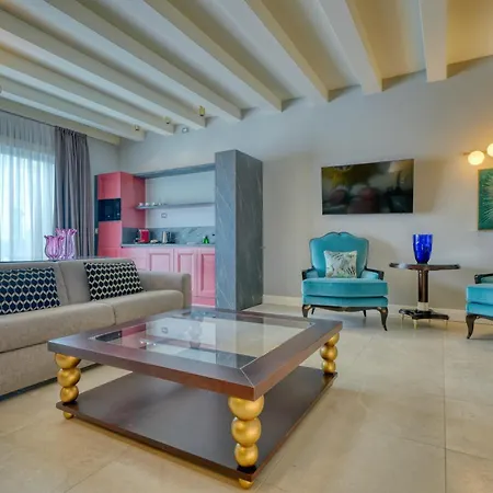 Palazzo Della Scala - Luxury & Hotell Lazise