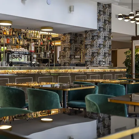 Palazzo Della Scala - Luxury & Hotell Lazise