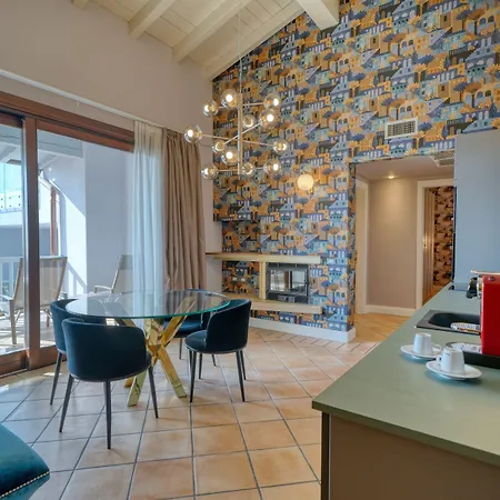 Palazzo Della Scala - Luxury & Hotell