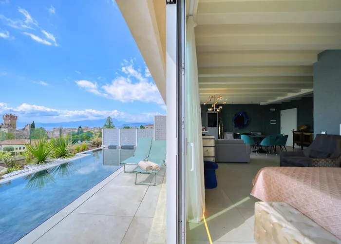 Palazzo Della Scala & 4* Lazise