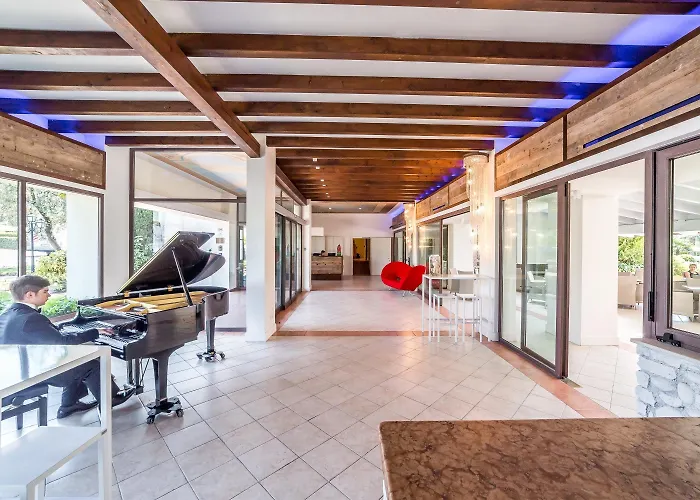 Palazzo Della Scala & 4* Lazise