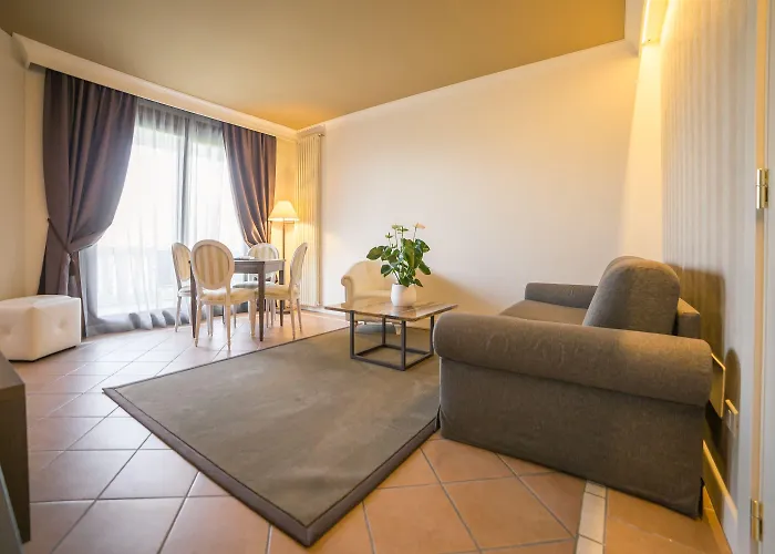 Hotel Palazzo Della Scala & 4*