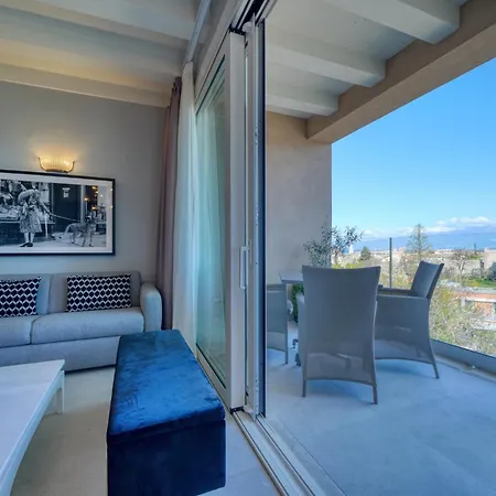 Palazzo Della Scala & Hotel